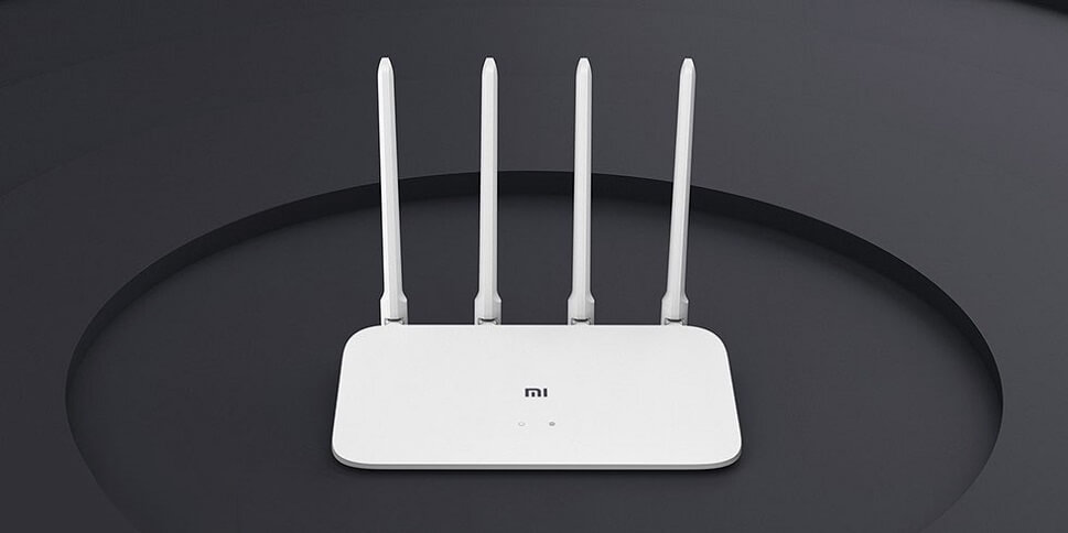 роутер с 4 всенаправленными антеннами